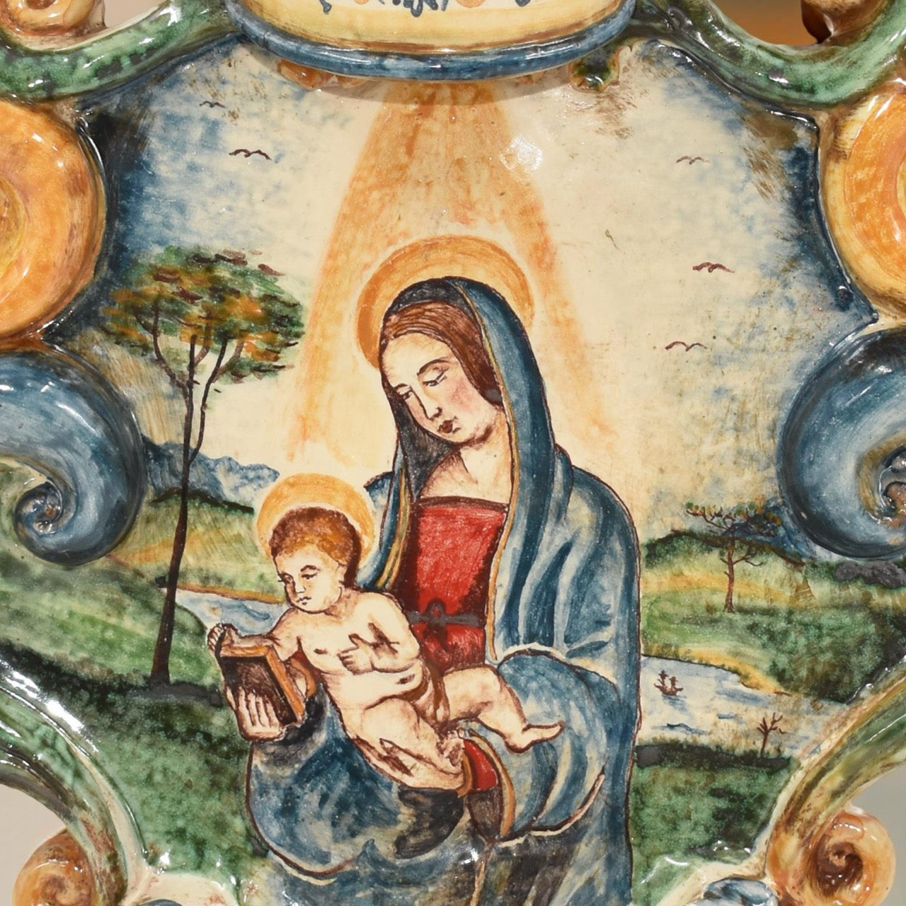 Acquasantiera grande appl 25x35 di raffaello/madonna con libro tricolore