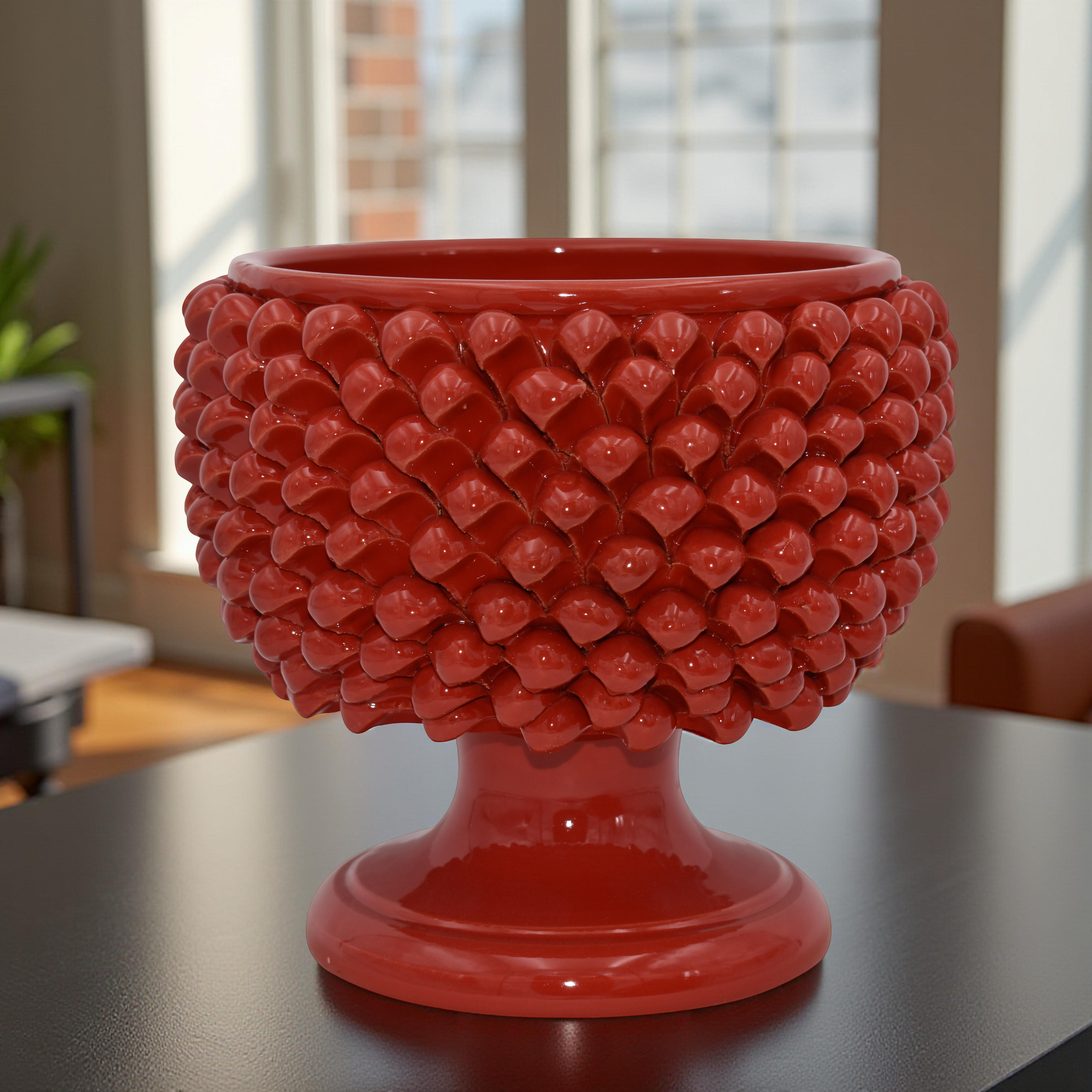 Vaso mezza pigna rosso fuoco in ceramica di Caltagirone