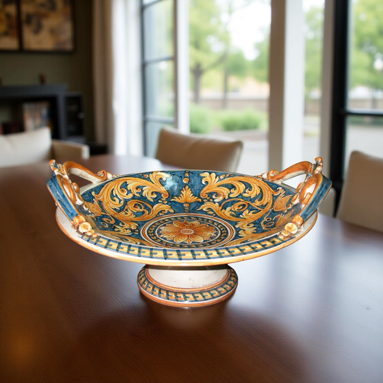 Alzata in ceramica Serie Ornato fondo blu - Ceramiche artistiche Sofia di Caltagirone