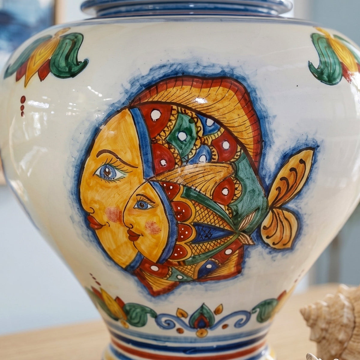 Potiche in Ceramica di Caltagirone h 25/35 cm - Decoro Pesci