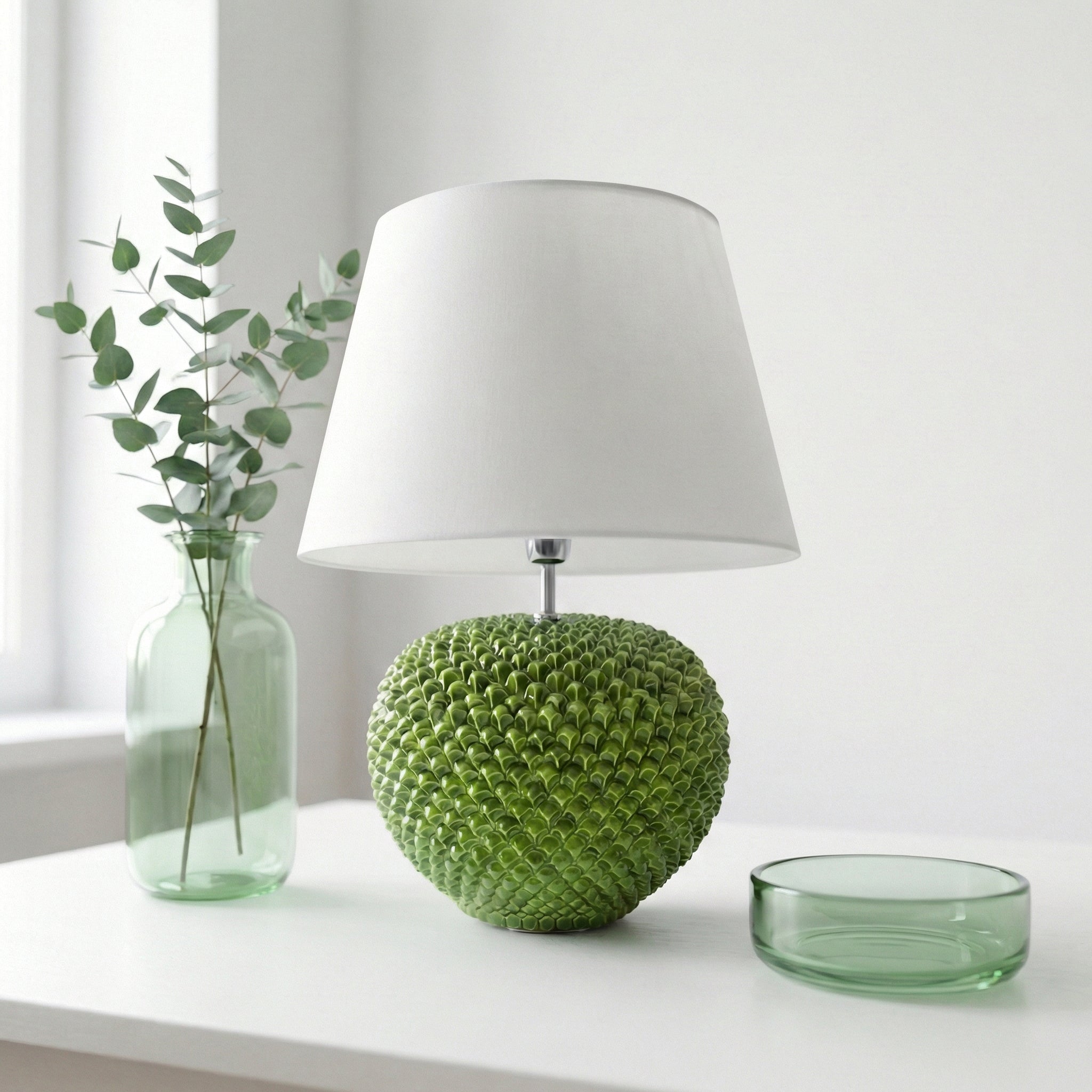 Lume palla a pigna in diverse misure, Decoro in Verde Foglia in Ceramica di Caltagirone
