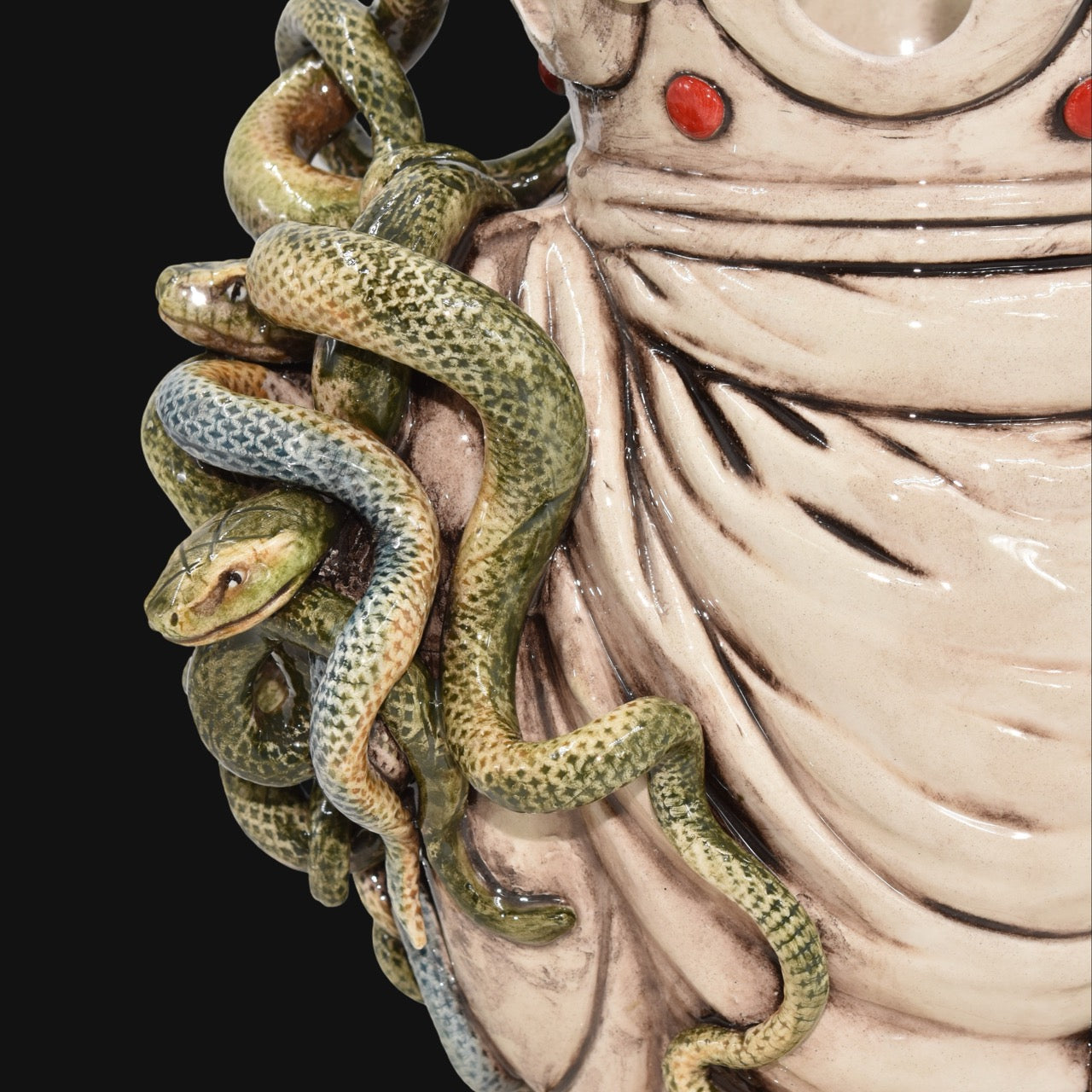 Testa h 25 turbante medusa madreperla colorato perline rosse