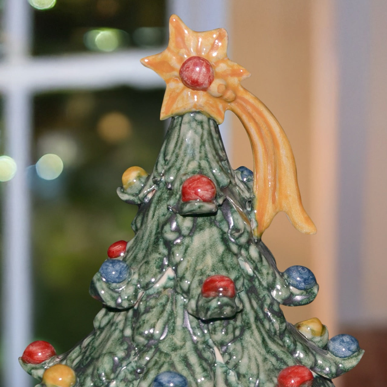 Albero di natale verde con palline colorate in ceramica artistica di Caltagirone - Ceramiche di Caltagirone Sofia