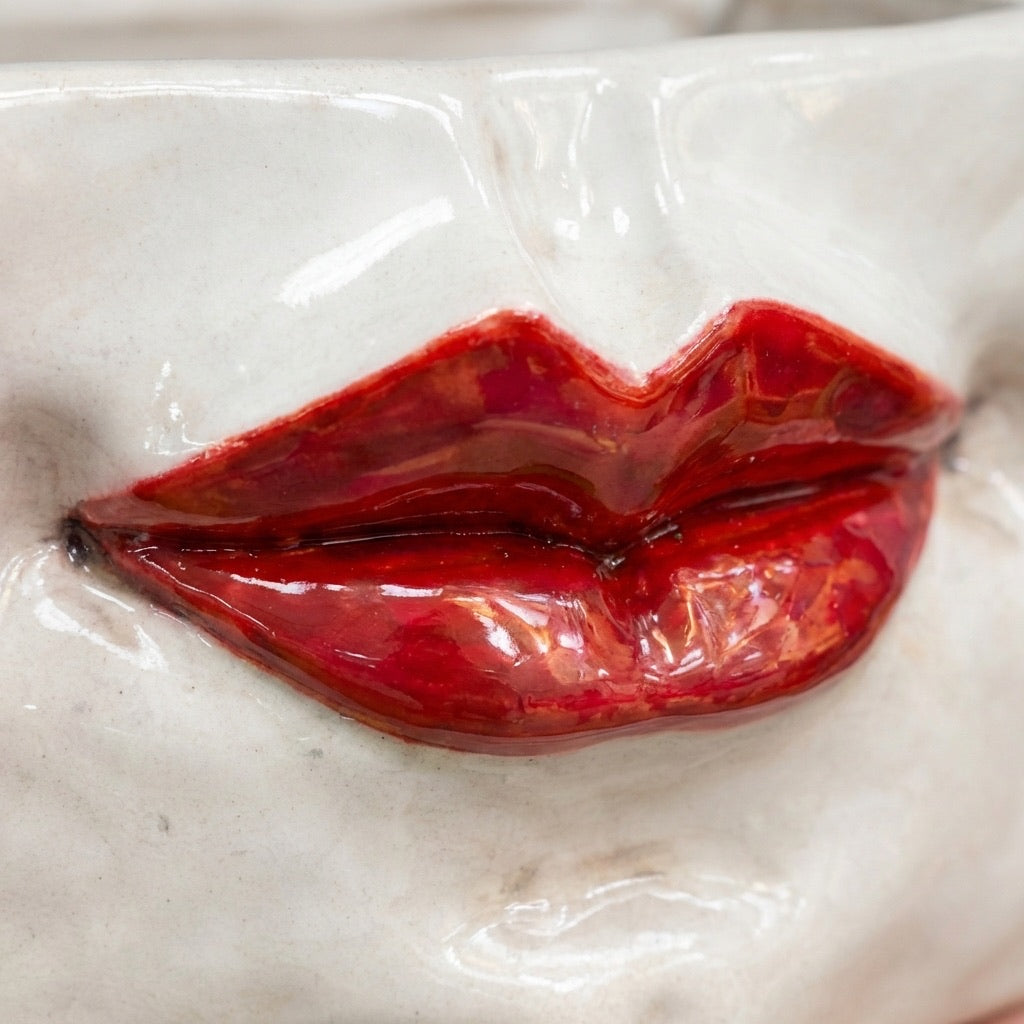 Scatola con espressione in Ceramica Madreperla Antichizzata con Dettagli Oro - Artigianale