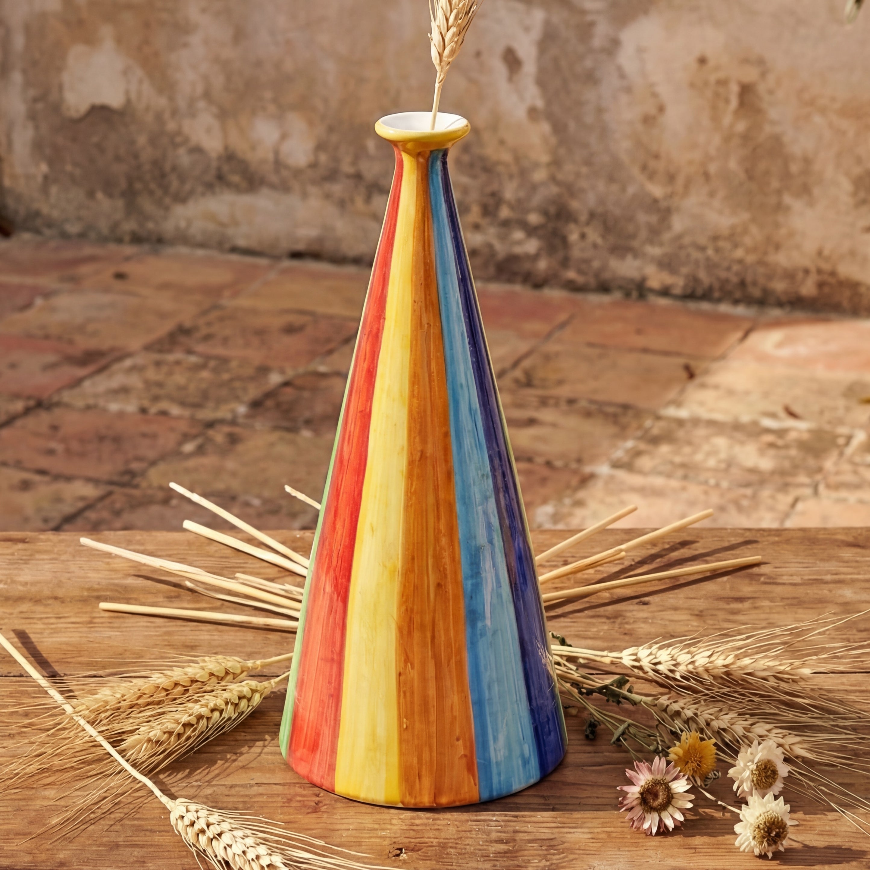 Bottiglia 25 cm White and Color - Unione di Eleganza e Vivacità - Ceramiche di Caltagirone Sofia