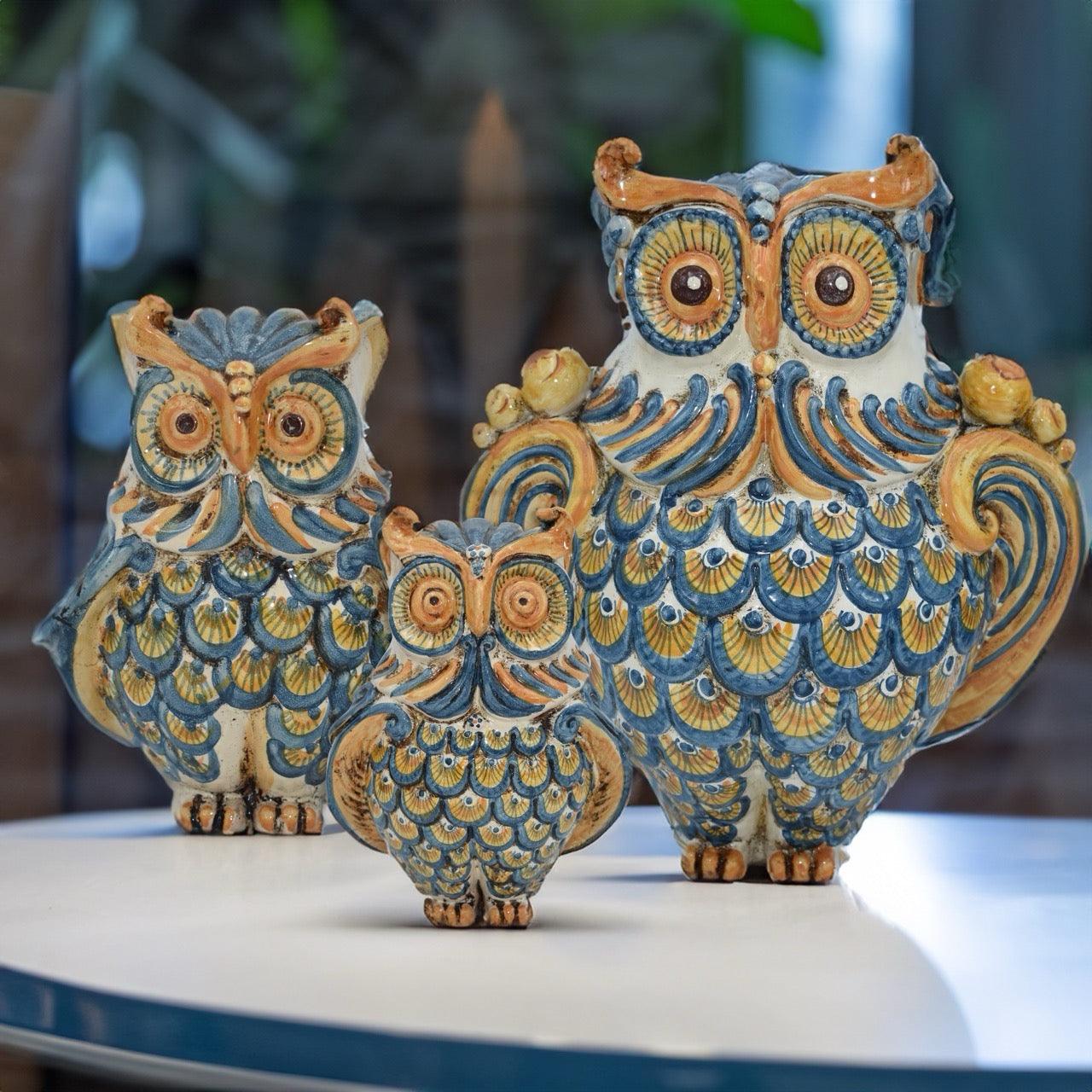 Gufo h 30 blu e arancio - Animali in ceramica - Ceramiche di Caltagirone Sofia