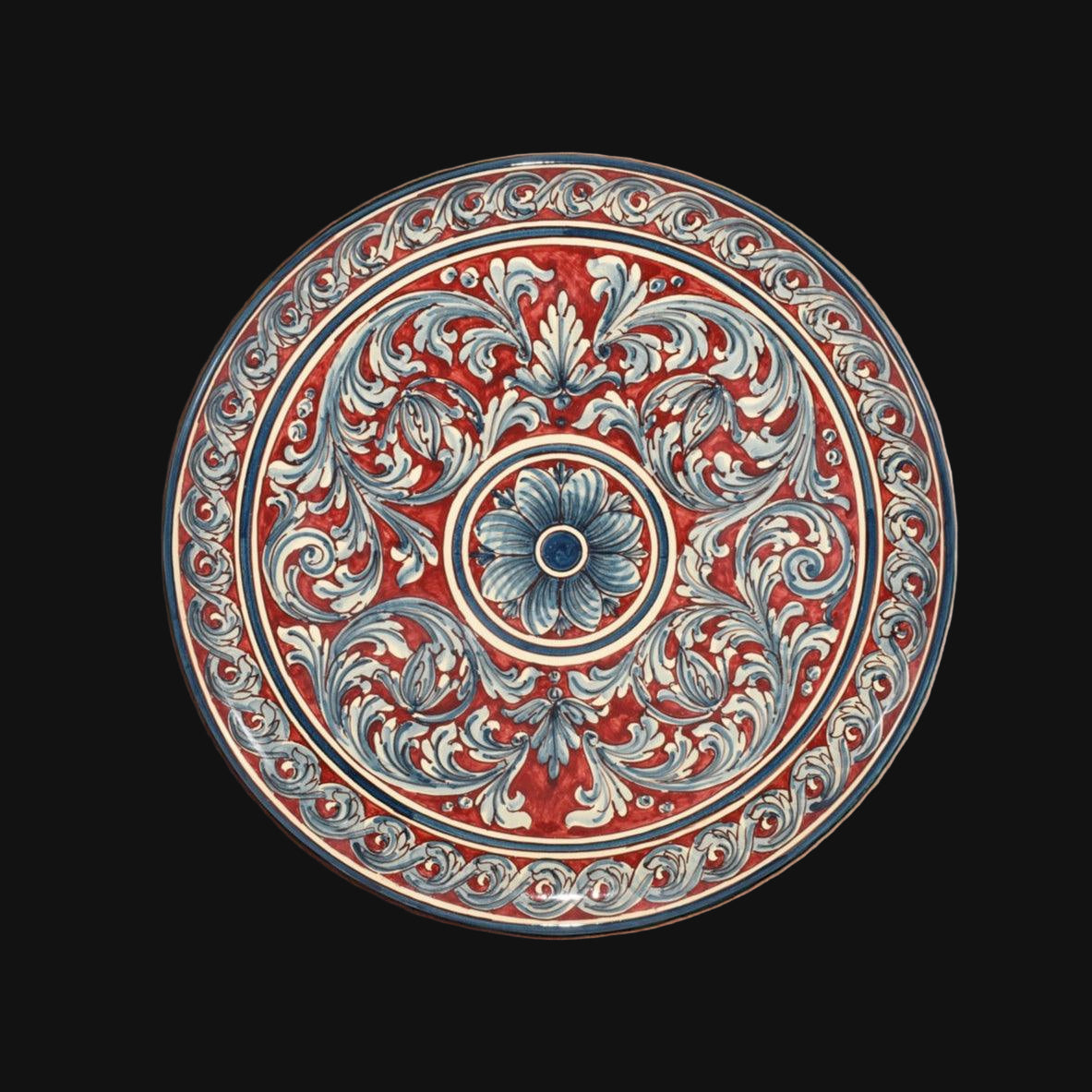 Piatto ornamentale ornato blu/bordeaux in ceramica artigianale di Caltagirone. - Ceramiche di Caltagirone Sofia