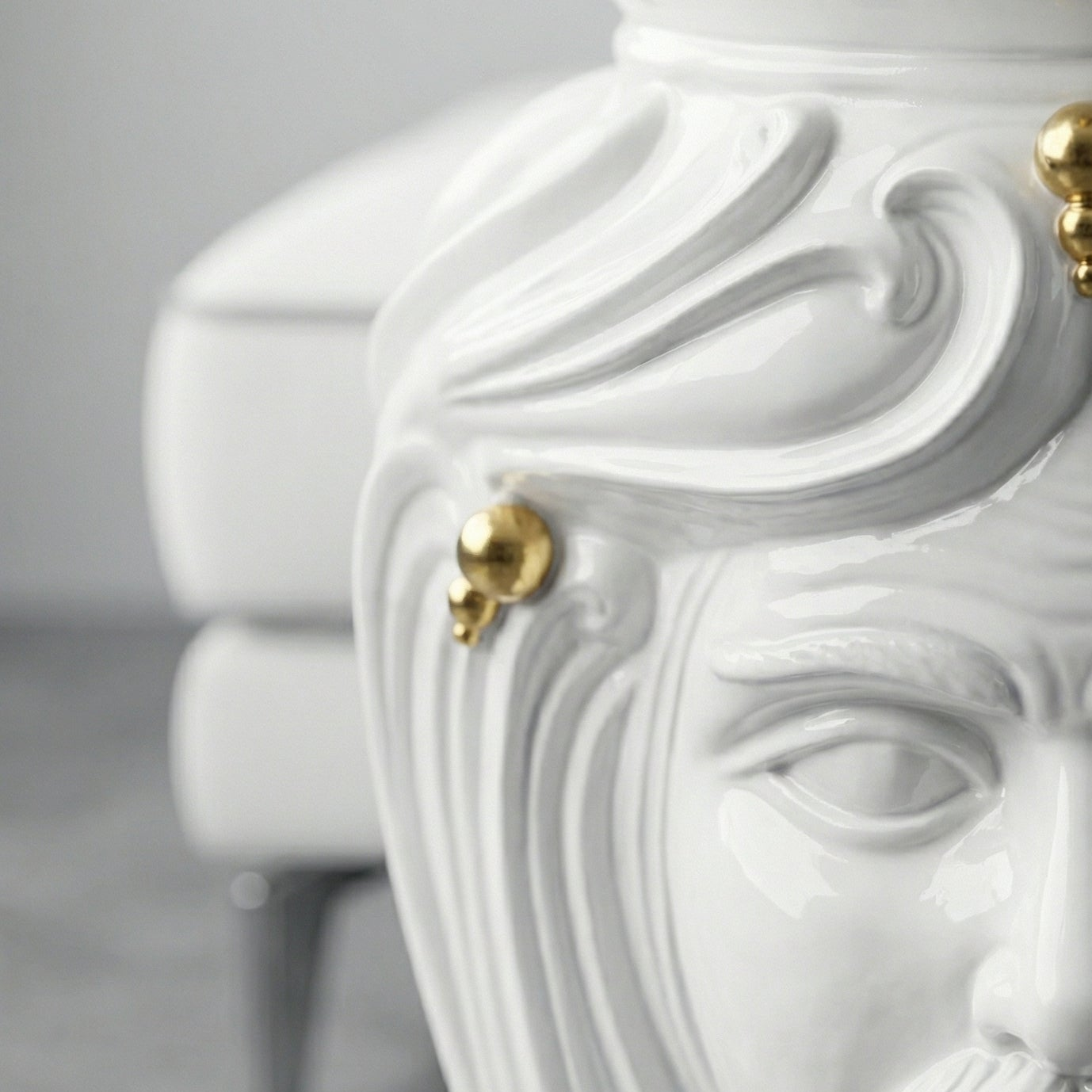 Pouf a Testa h 60 white and Gold maschio