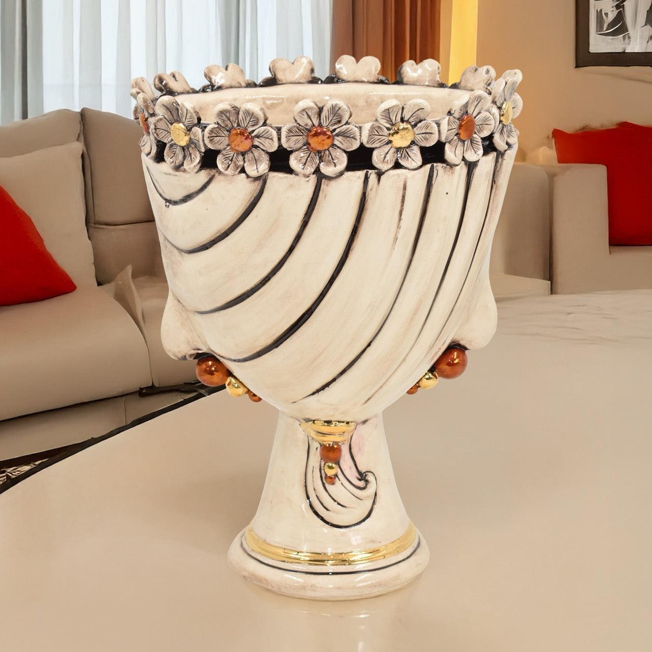 Testa di Moro Zahira Uomo con Fiori Madreperla Antichizzato con Oro e Lustri - Ceramiche di Caltagirone Sofia