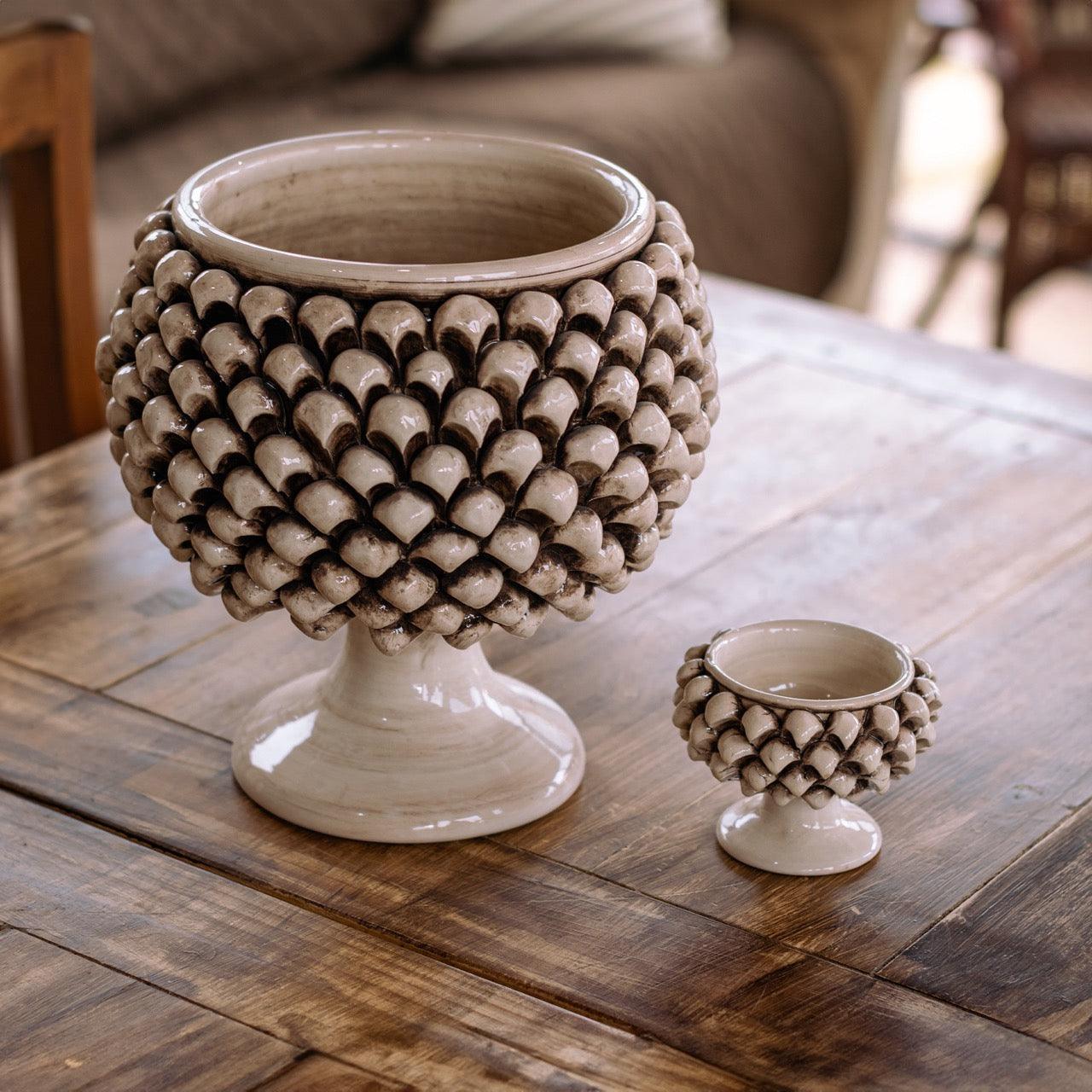 Vaso mezza pigna madreperla antichizzato in ceramica di Caltagirone - Ceramiche di Caltagirone Sofia