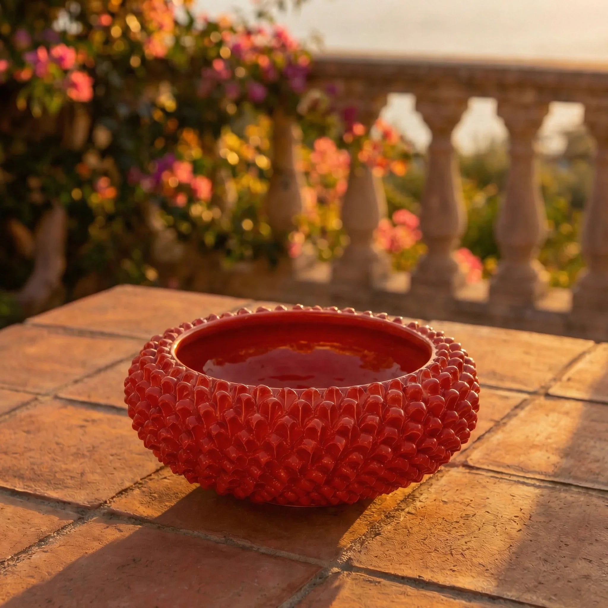 Centrotavola a Pigna diam. 25/33 cm Rosso Fuoco in ceramica di Caltagirone