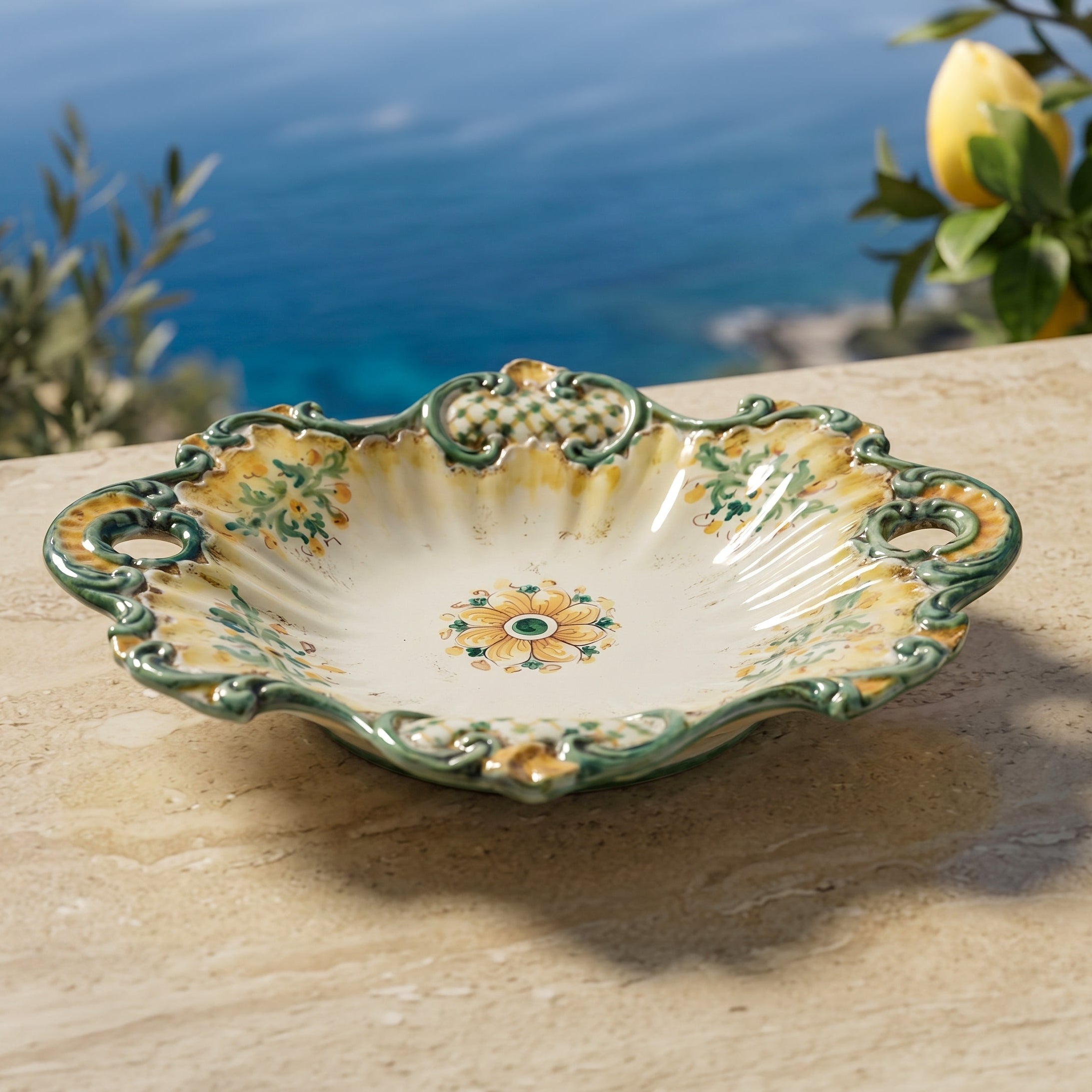 Centrotavola Barocco in Ceramica di Caltagirone 38×33 cm — Verde e Arancio, Serie d'Arte