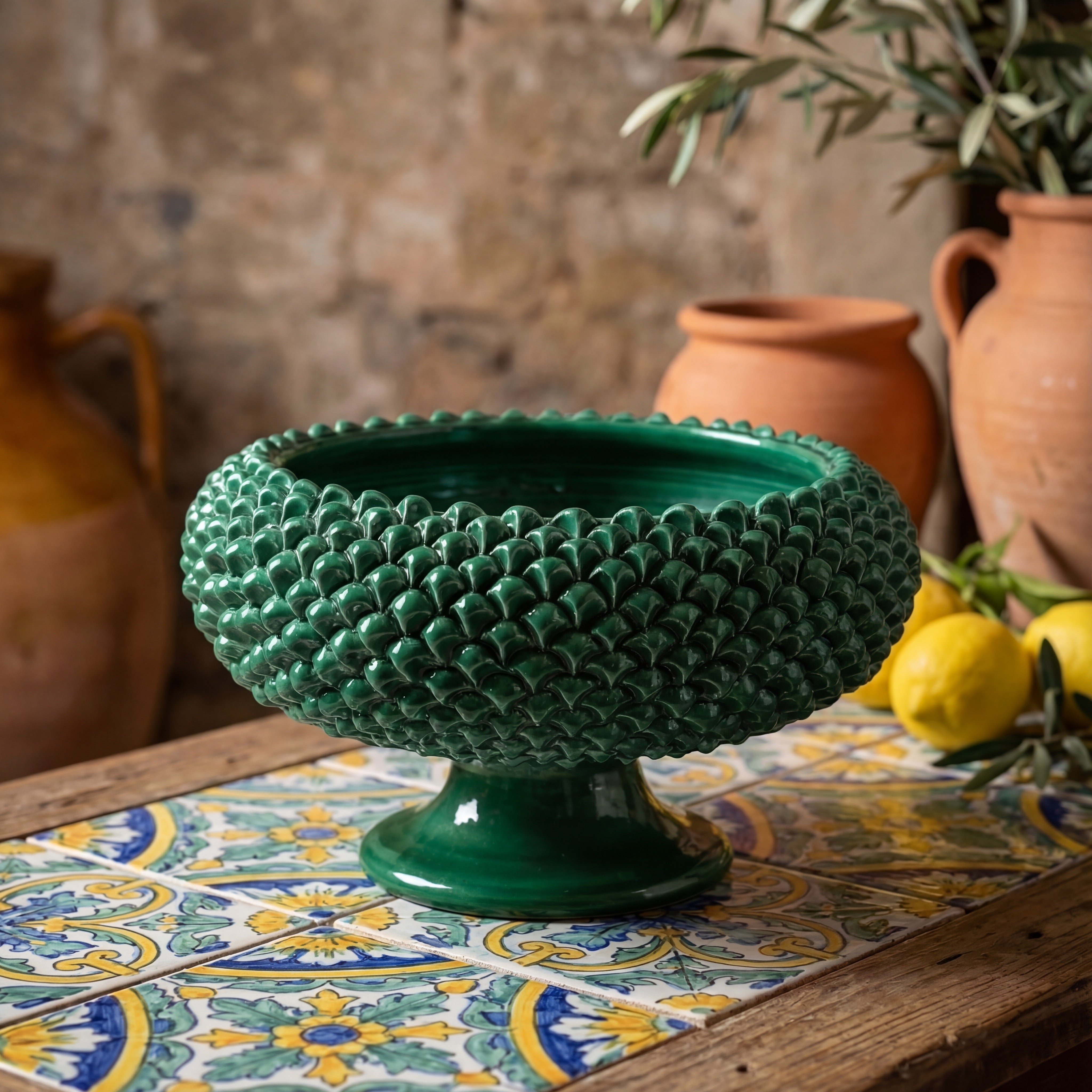 Alzata a Pigna diam. 25/33 cm Verde Smeraldo in ceramica di Caltagirone