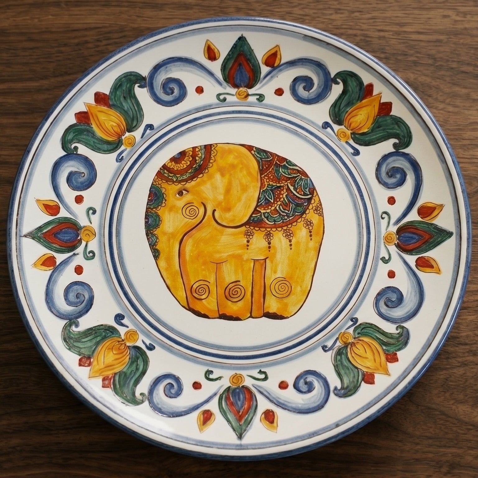 Piatto Ornamentale in Ceramica di Caltagirone - Linea Decoro Elefante
