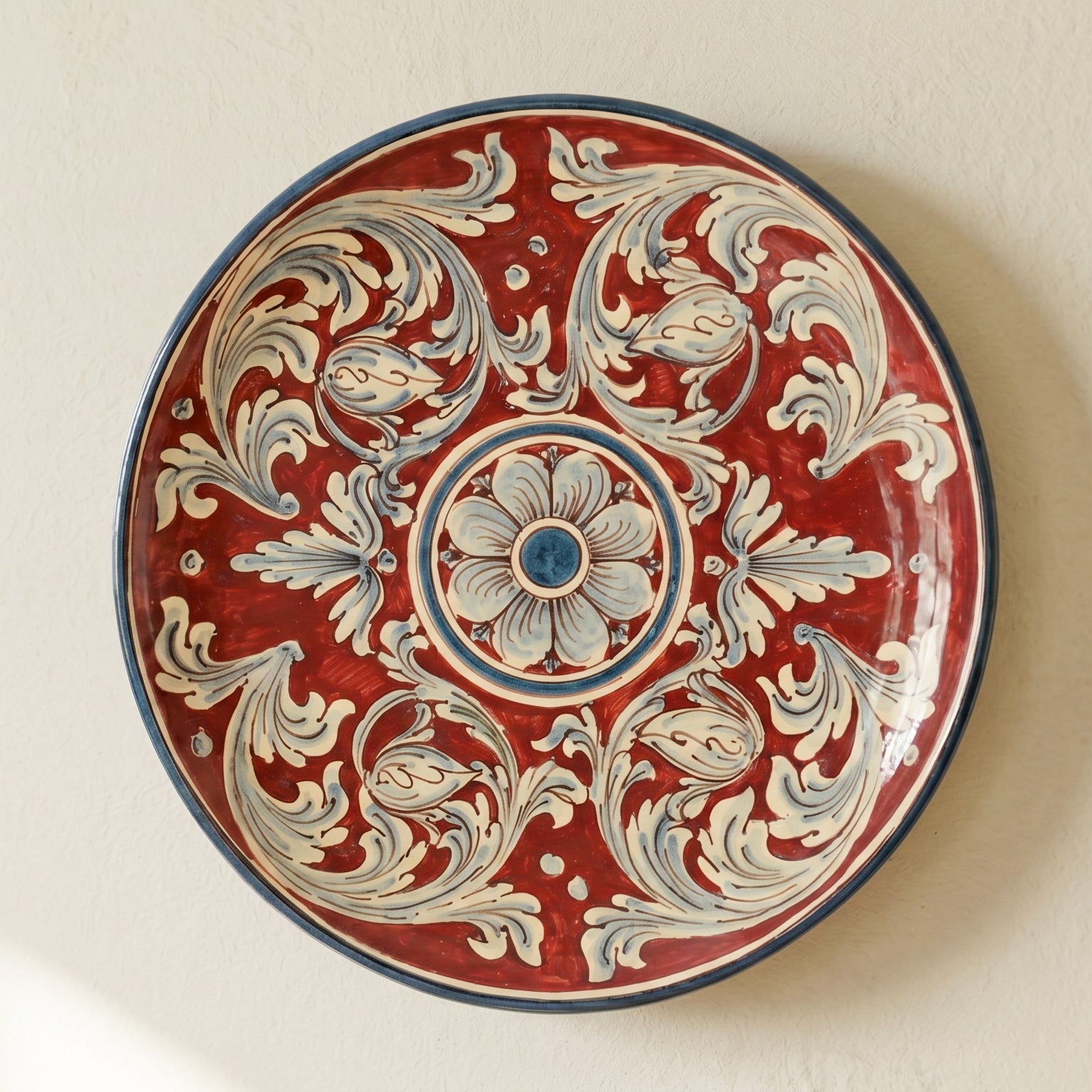 Piatto Ornamentale in Ceramica di Caltagirone - Ornato Blu e Bordeaux