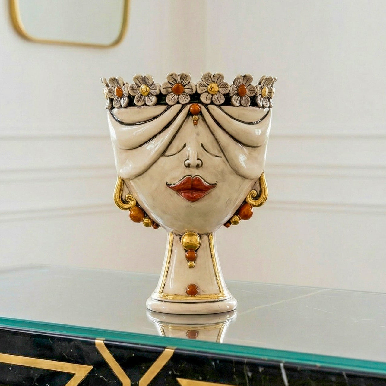 Testa di Moro Zahira Donna con Fiori Madreperla Antichizzato con Oro e Lustri