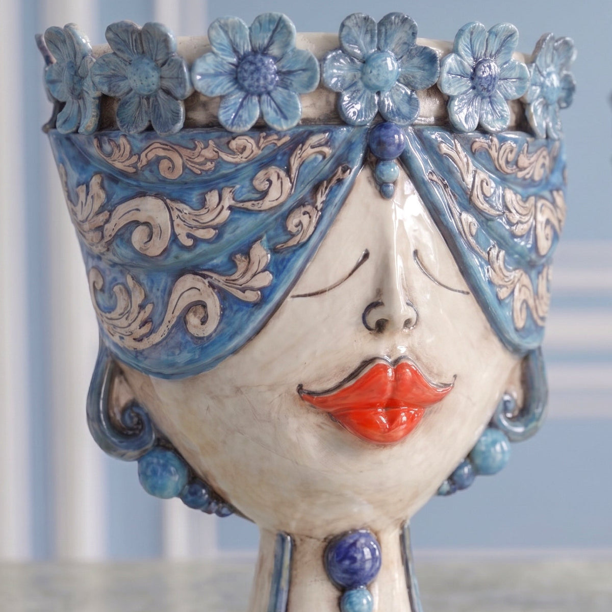 Testa Zahira con Fiori h 30 cm - Donna, Madreperla Antichizzato | Ceramica Caltagirone