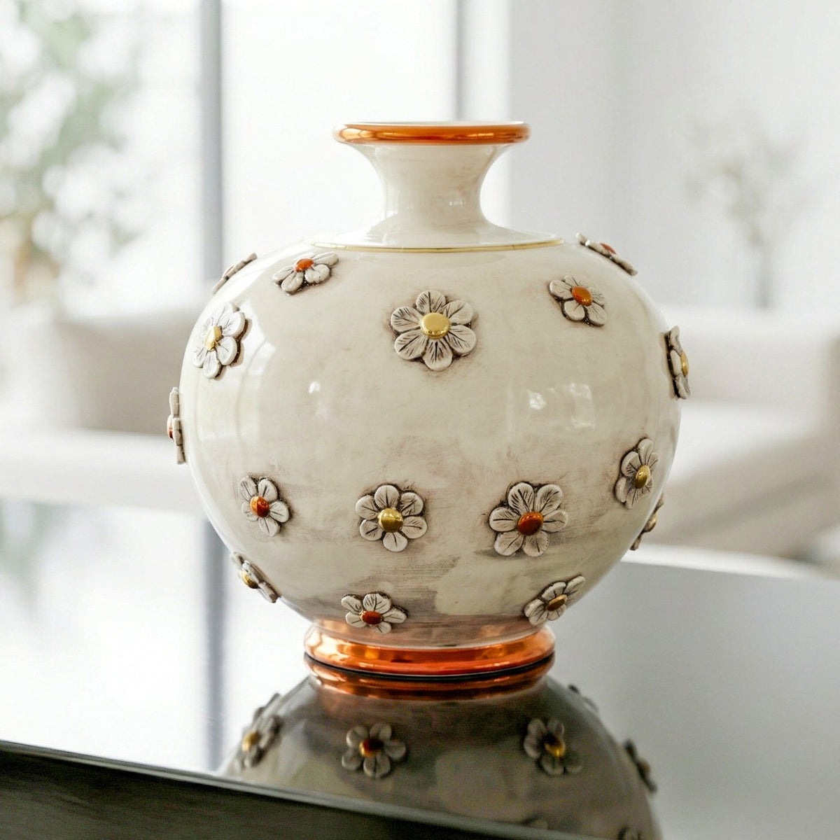 Vaso Palla con Fiori in Ceramica di Caltagirone h 35 cm - Madreperla Antichizzato Oro e Lustri
