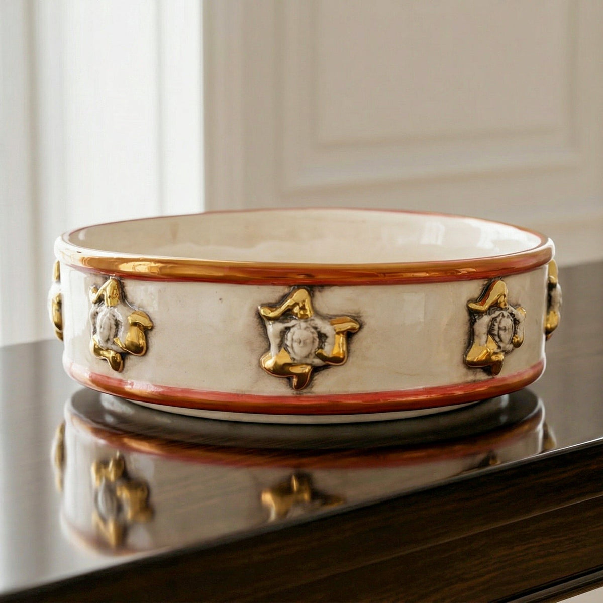 Centrotavola Trinacria in Ceramica di Caltagirone Ø 20 cm - Madreperla Antichizzato Oro e Lustri