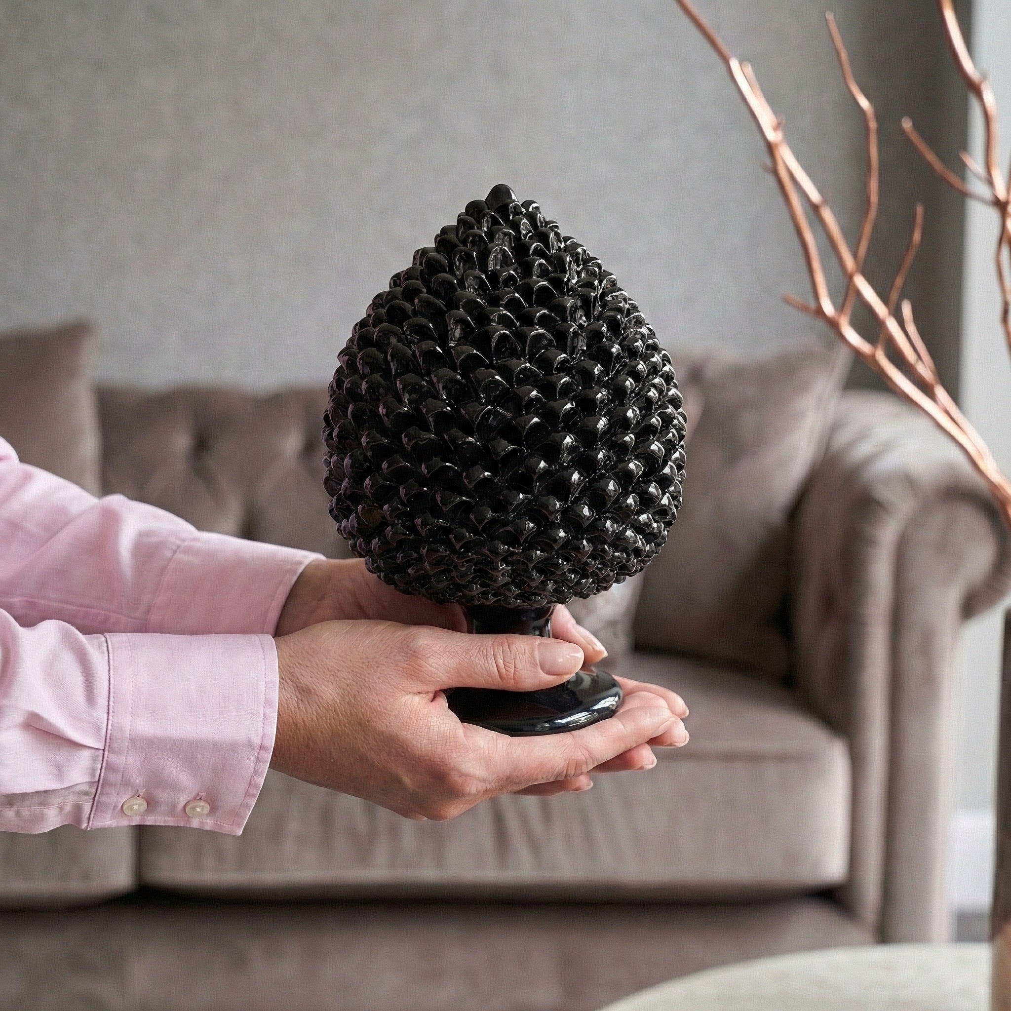 Pigna artigianale di Caltagirone modellata a mano altezza 15/40 Black Line