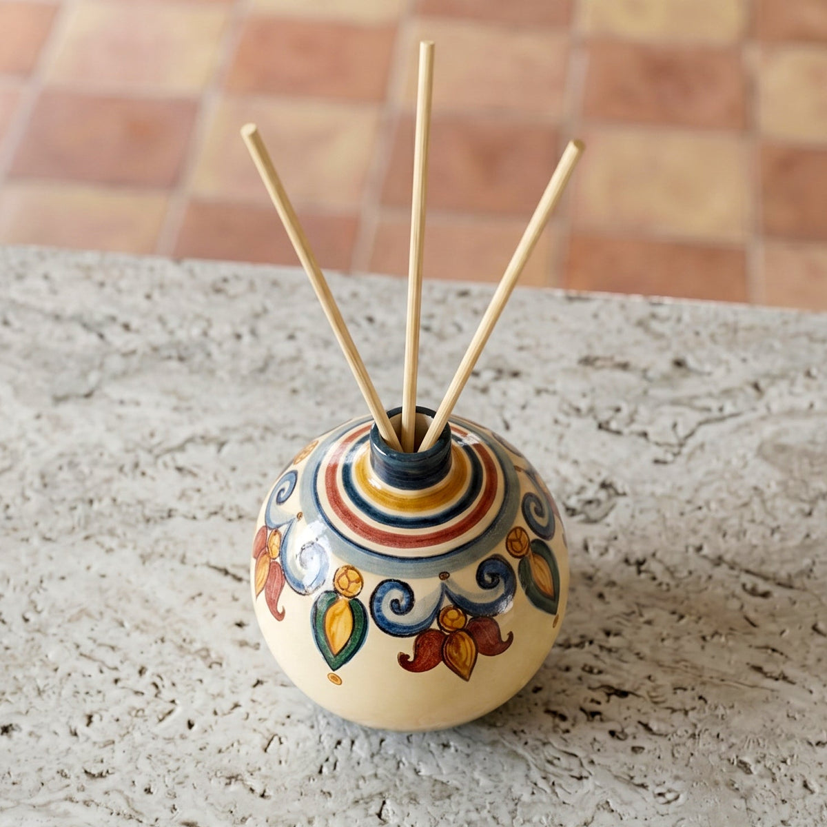 Profumatore Pallina, Decoro Sicily. Ceramica siciliana di Caltagirone, Sofia