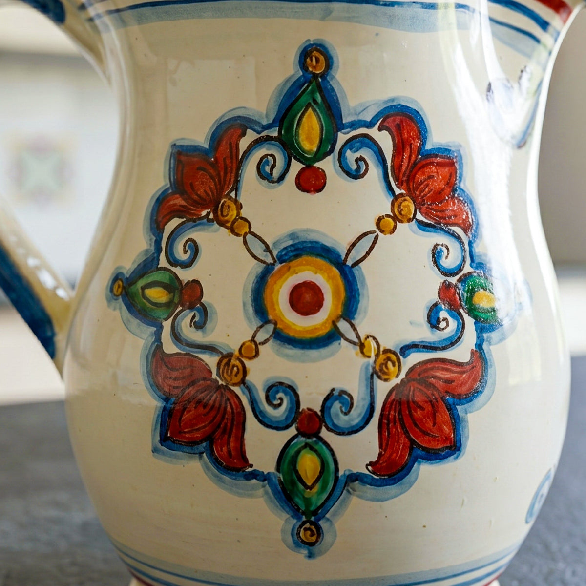 Cannata con Stemma in Ceramica di Caltagirone - Decoro Sicily
