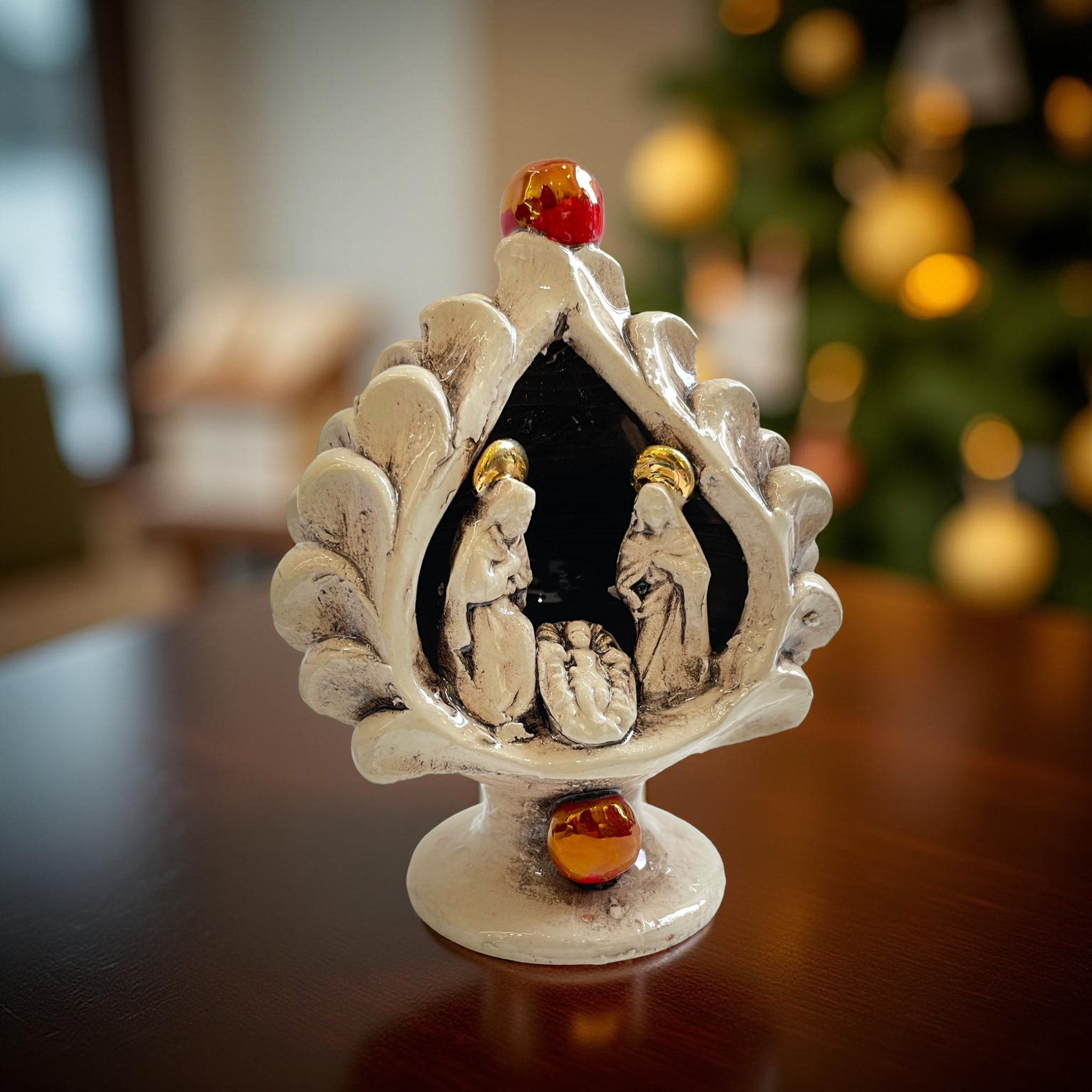 Natività a pigna h 12 Madreperla Antichizzato