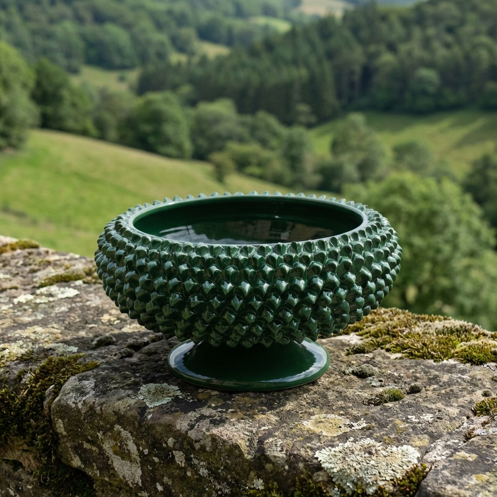 Alzata a Pigna di Caltagirone modellata a mano Verde Antico