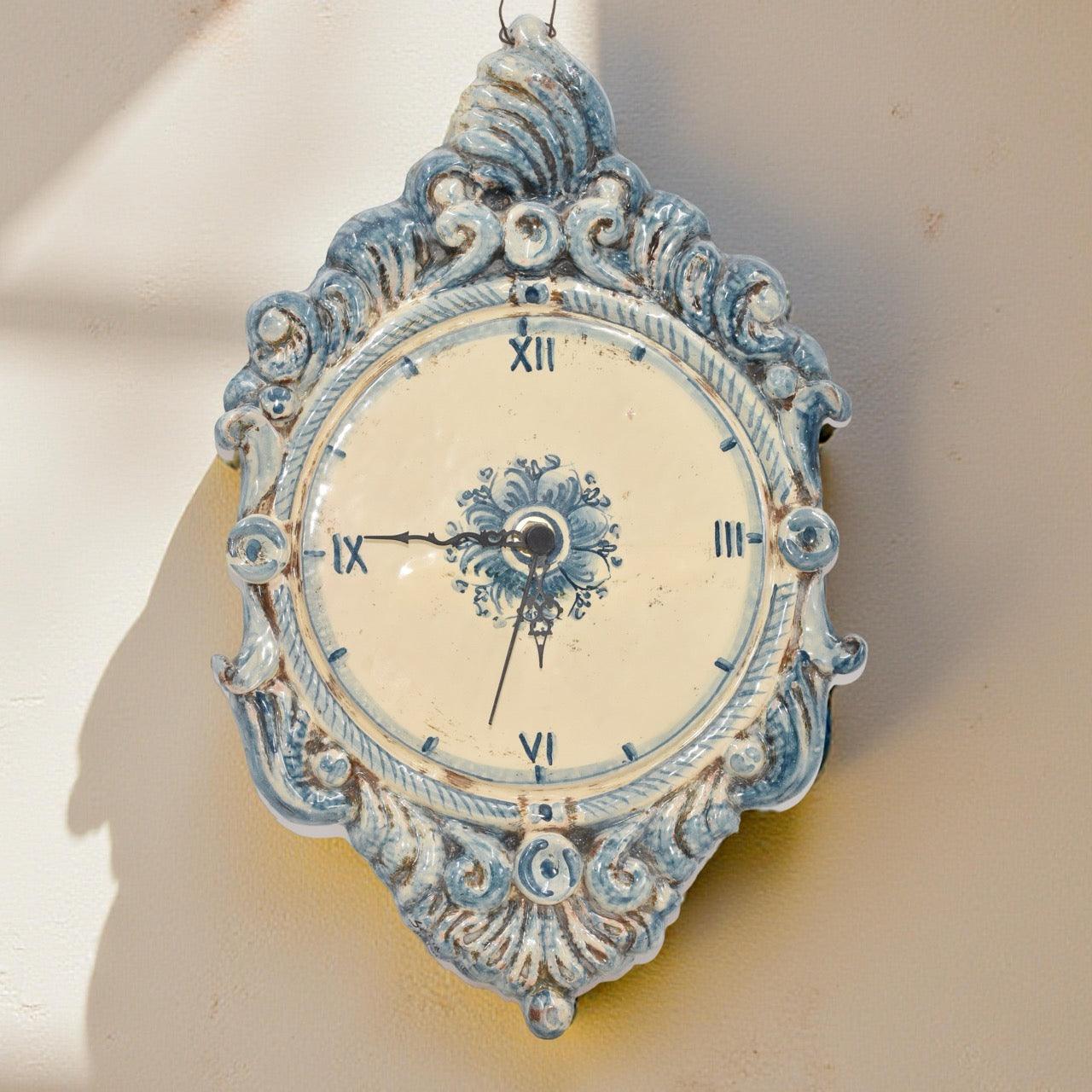 Orologio rilievo mono blu in Ceramica artistica di Caltagirone - Ceramiche di Caltagirone Sofia