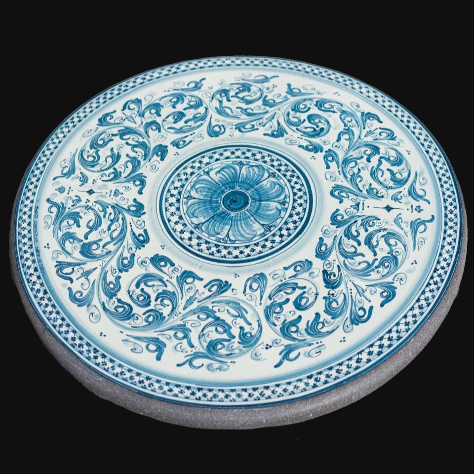Tavolo in pietra lavica con decoro in monocromia di blu - Ceramiche di Caltagirone Sofia