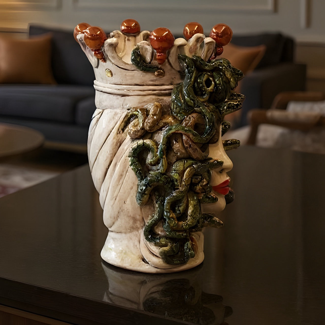 Testa h 38 medusa Madreperla Oro e Lustri - Ceramiche di Caltagirone Sofia