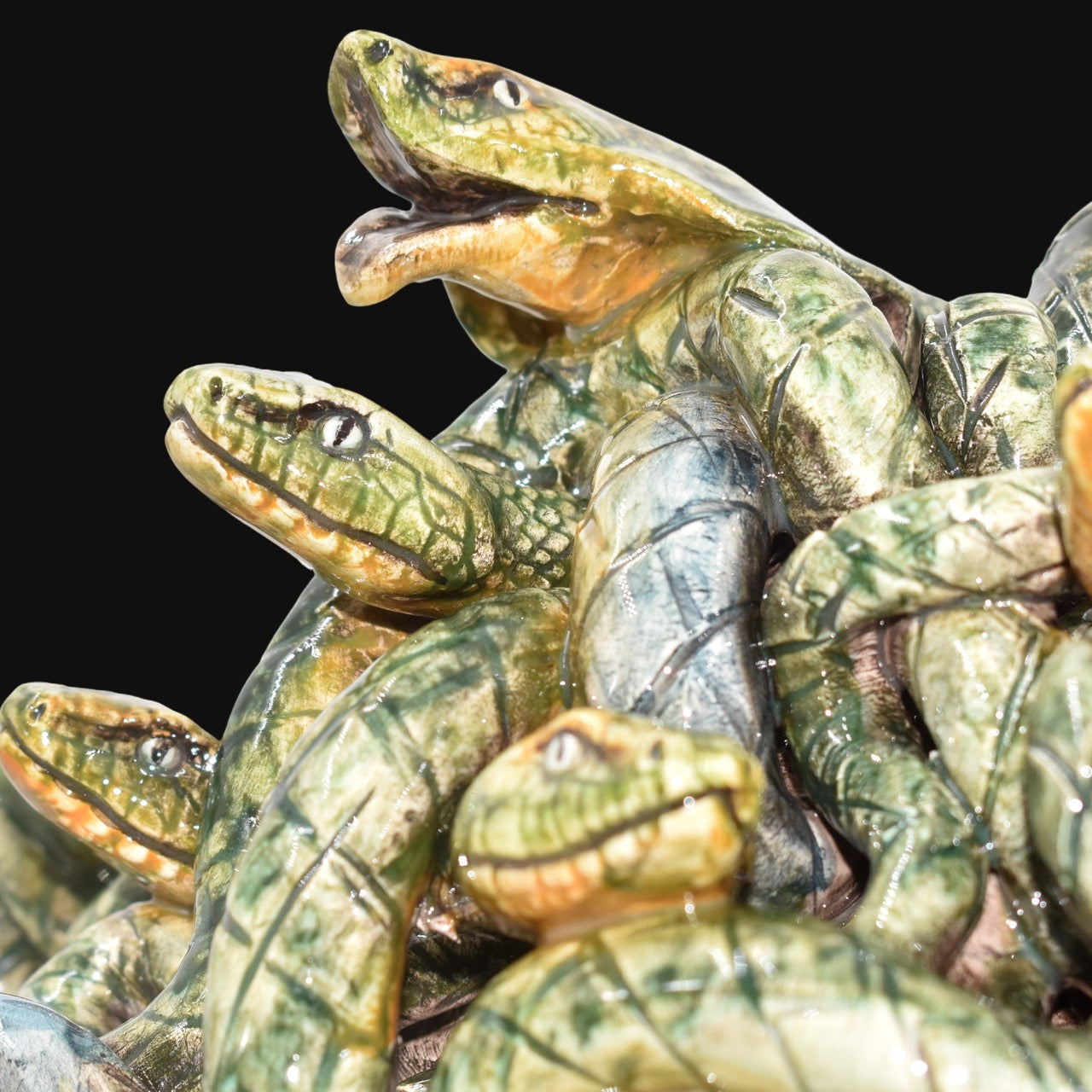 Testa Sognia h 40 Medusa Madreperla Antichizzatto labbra rosse femmina - Ceramiche di Caltagirone Sofia