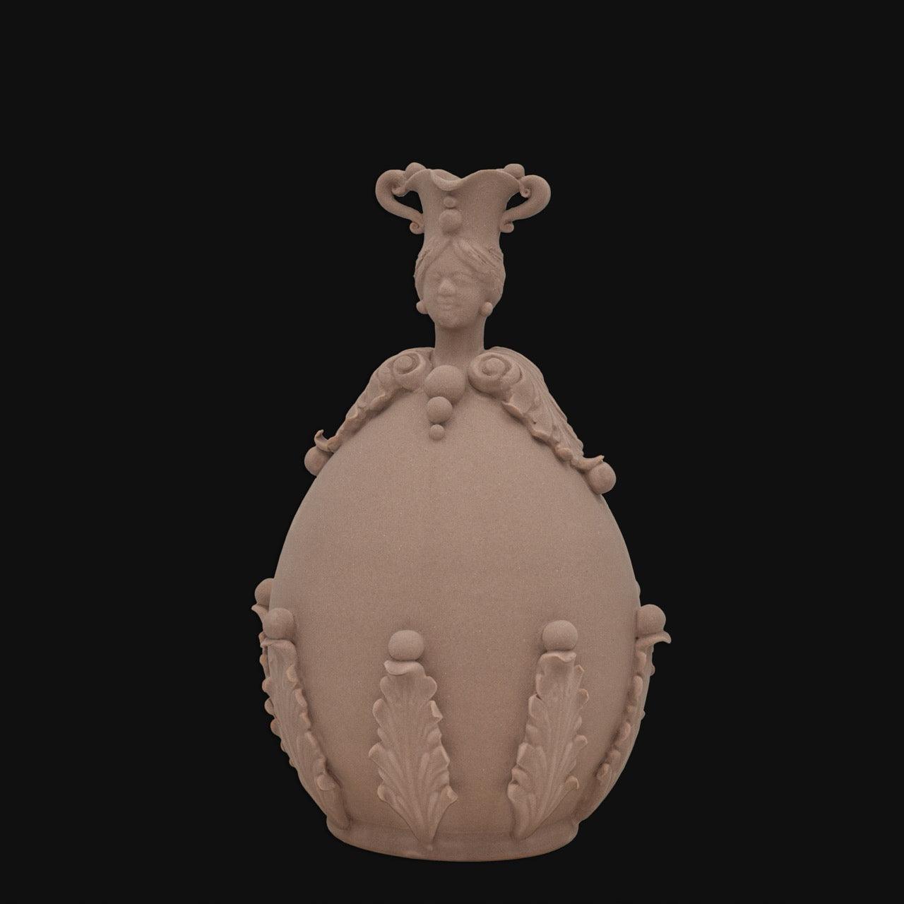 Uovo a personaggio femmina h 25 cm Tortora Opaco - Ceramiche di Caltagirone Sofia