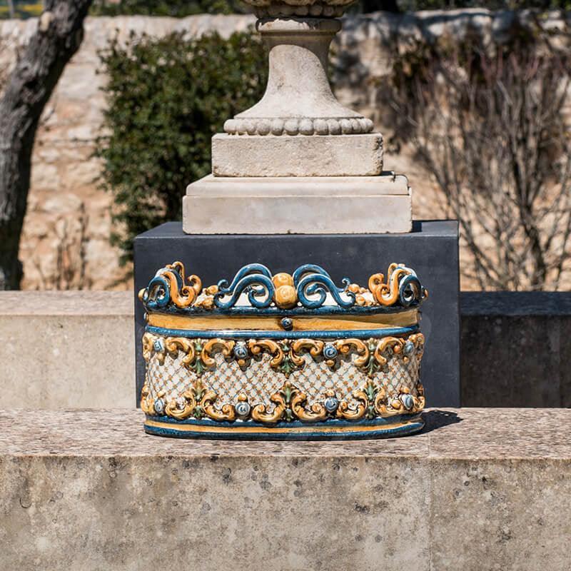 Cassetta ovale c/ghirigori 31x20 plastico sofia tricolore - Ceramiche di Caltagirone Sofia