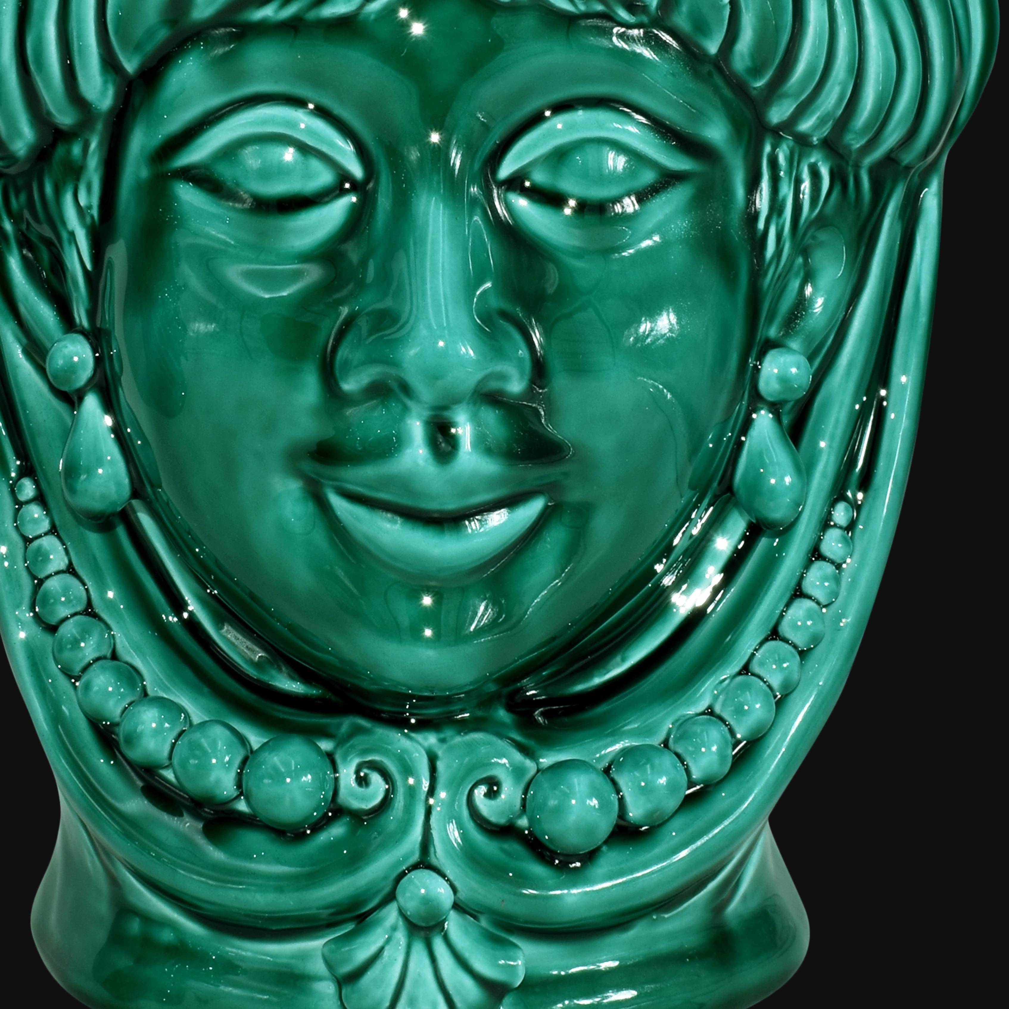 Testa h 25 con perline Verde Smeraldo femmina - Ceramiche di Caltagirone Sofia